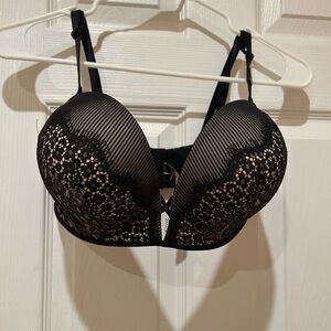 Black Full-Coverage Lace Bra